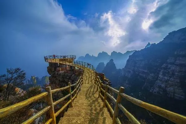 2020白石山景區春節門票優惠_活動時間_免票人群(圖2) 2020白石山景區春節門票優惠_活動時間_免票人群(圖2)