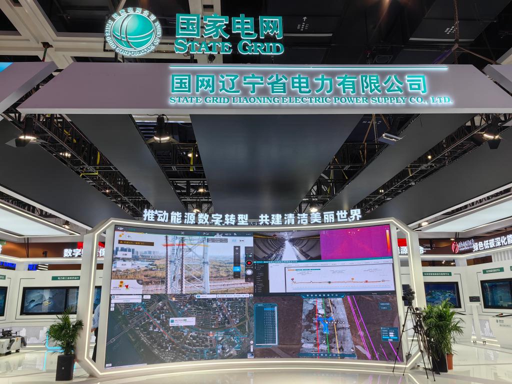 我國(guó)已累計(jì)建成數(shù)字化車(chē)間和智能工廠近8000個(gè)(圖1)