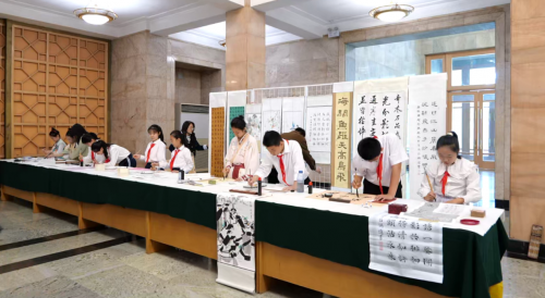 
			“共筑夢想 閃耀世界”美育中國青少年藝術(shù)節(jié)山東站暨奧運文體嘉年華活動正式啟動
		(圖2)