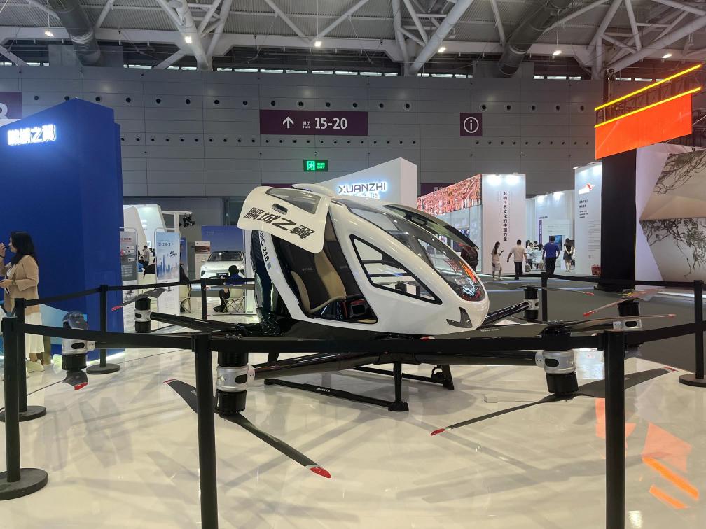 文博會上“新面孔”見證“文化+科技”產業新賽道(圖3) 文博會上“新面孔”見證“文化+科技”產業新賽道(圖3)