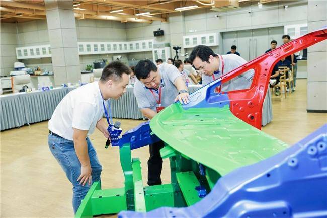2024中國十佳車身評選復(fù)評活動成功舉辦(圖2)