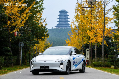 連摘雙冠！星海S7耀動2024純電動汽車性能挑戰賽！