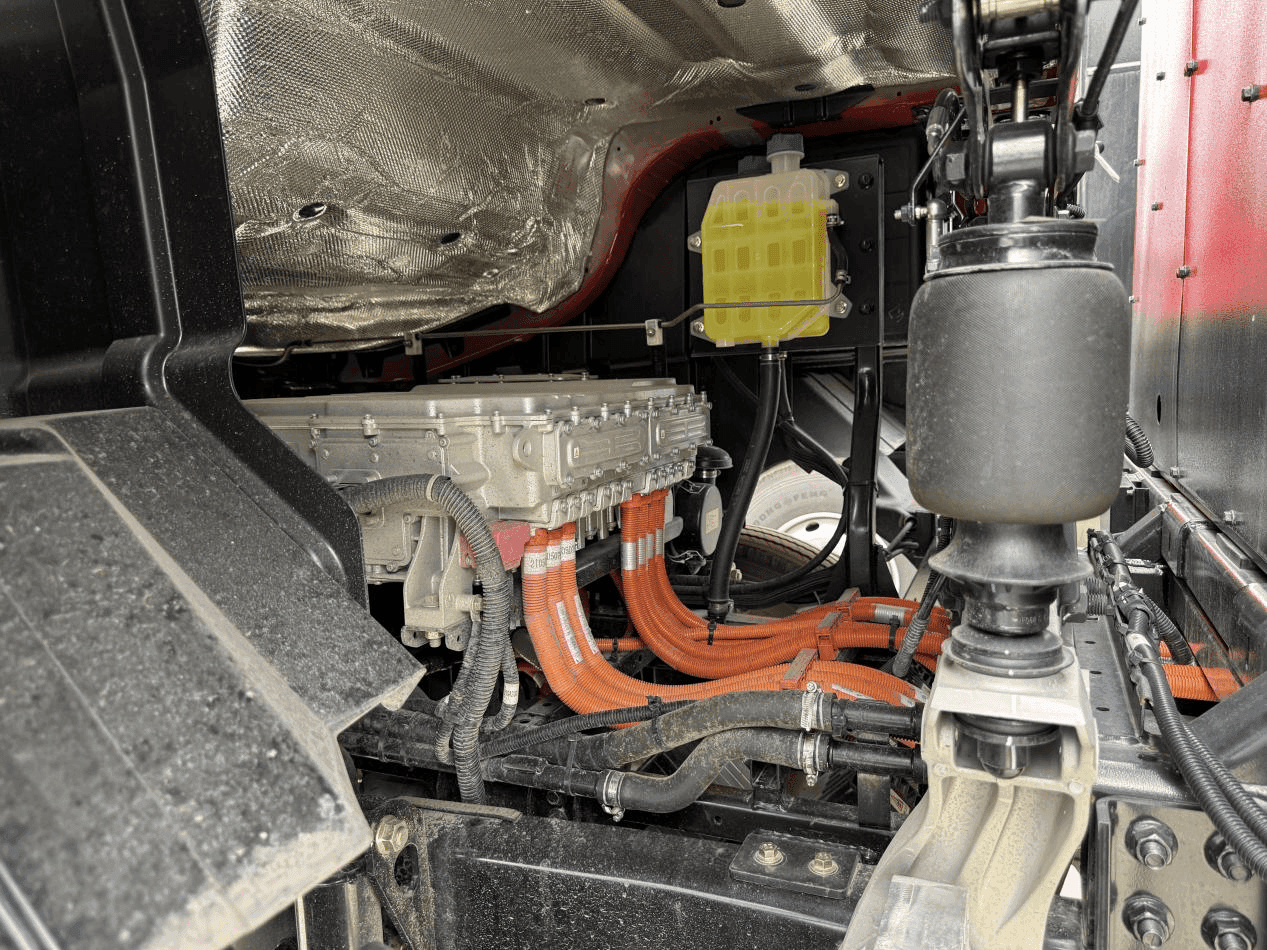 東風重卡齊聚樂山 天龍哥俱樂部開啟用戶共創新時代(圖4)