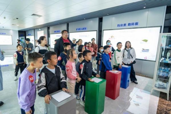 港灣街道開展親子環(huán)保研學活動：寓教于樂播撒綠色種子(圖3)