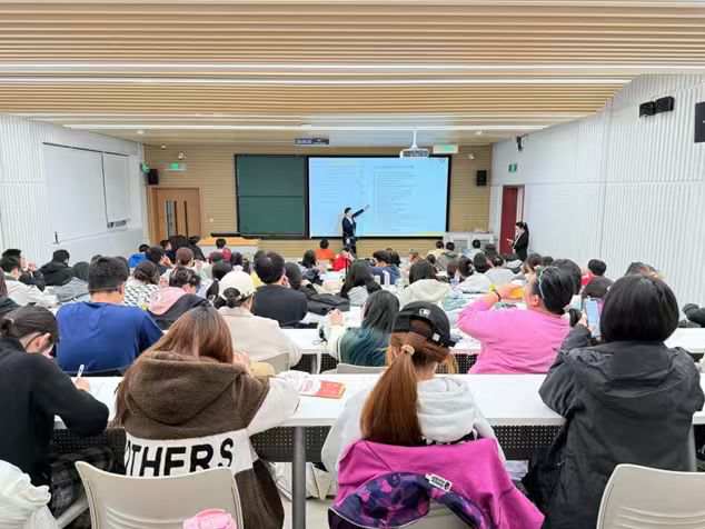 “筑夢名校,規(guī)劃未來”保研錄進(jìn)高校活動持續(xù)進(jìn)行(圖5) “筑夢名校,規(guī)劃未來”保研錄進(jìn)高校活動持續(xù)進(jìn)行(圖5)