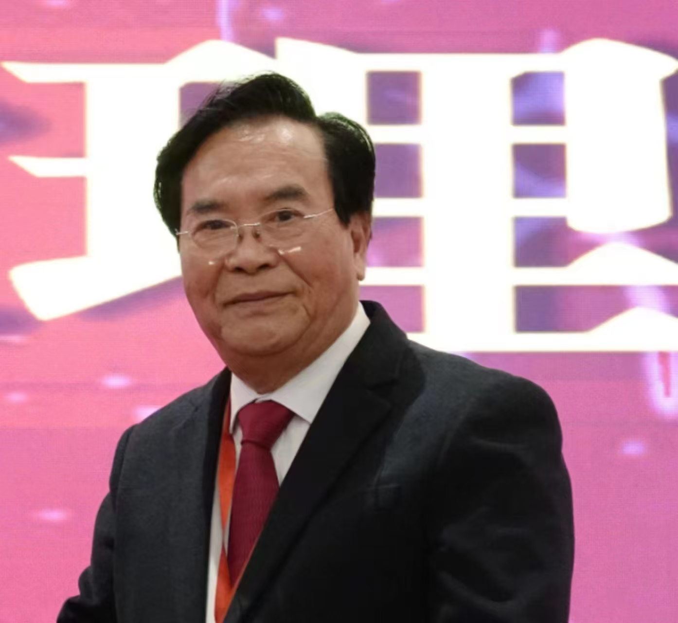 著名綜藝晚會導演，資深戲劇史專家 薛年勤